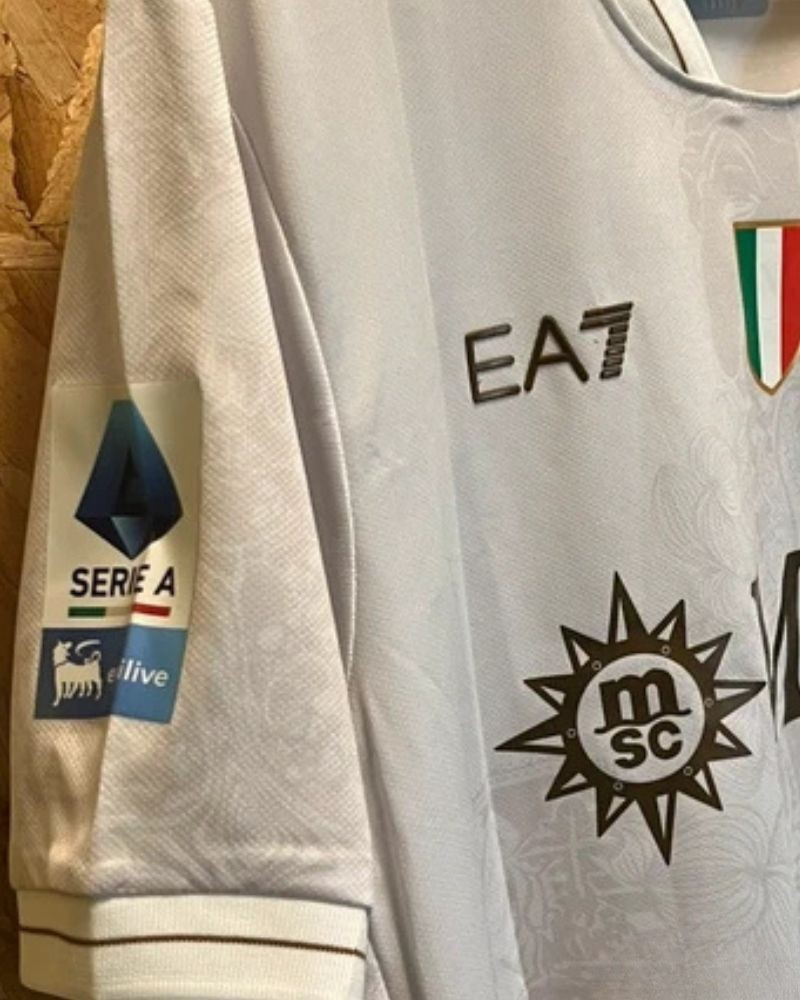 Mc TOMINAY SCOTT 2025-26 (Nap)