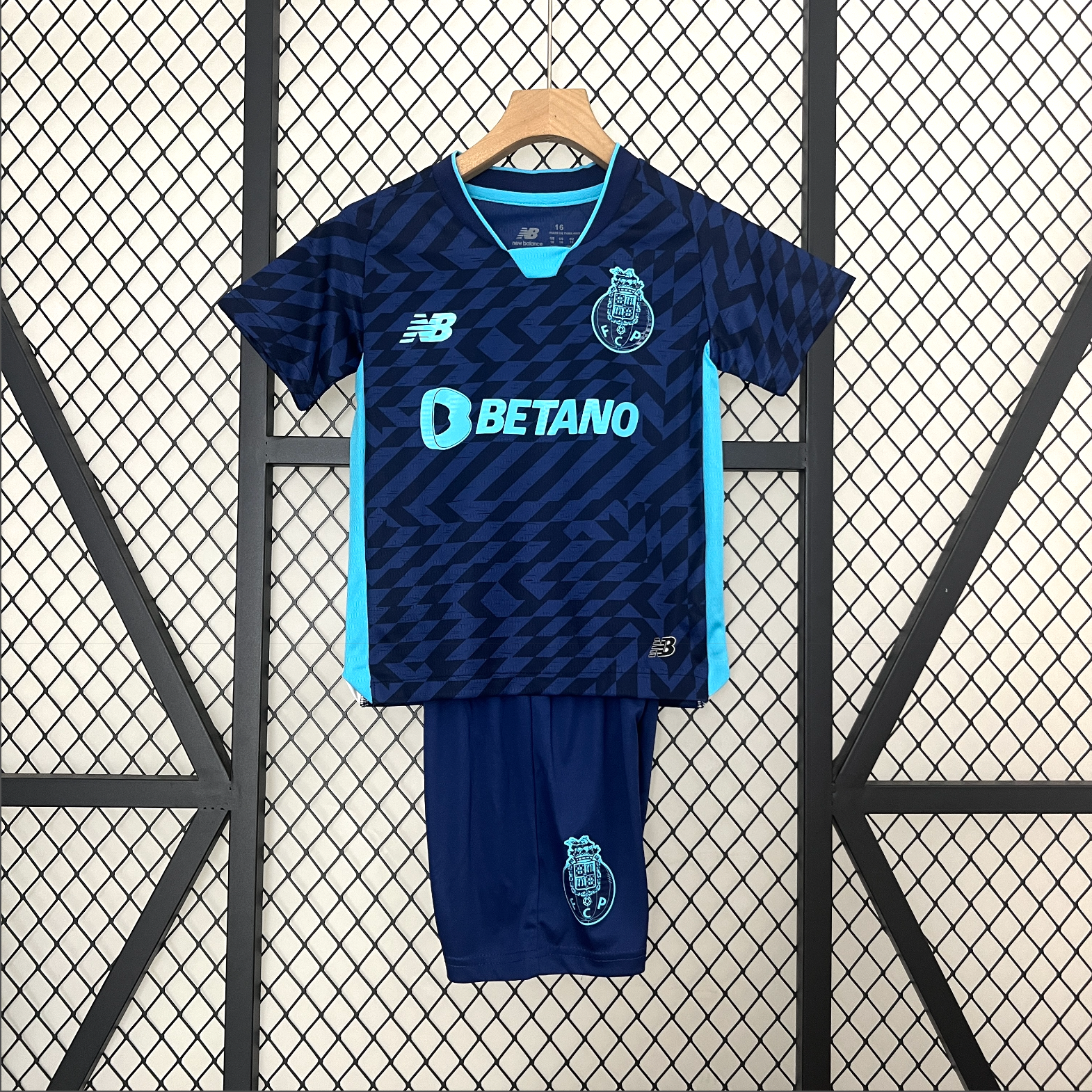 PORTO kid kit