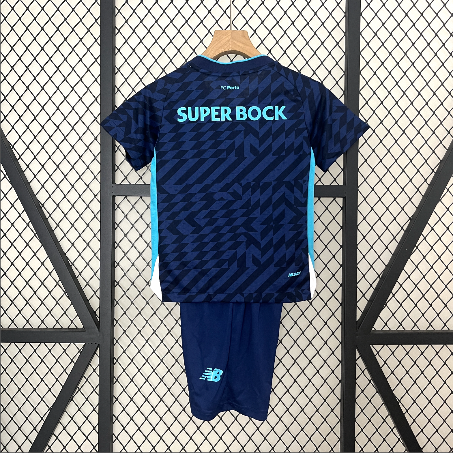 PORTO kid kit