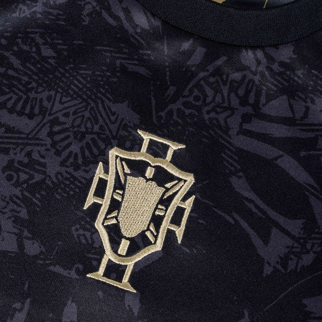 Portugal "The Siu" Premium Black Kit